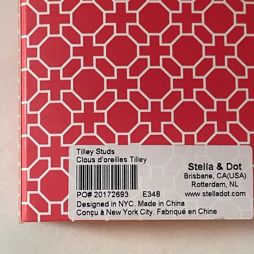 Stella & Dot Silver Tiley Stud Earring NWT - Picture 2 of 2